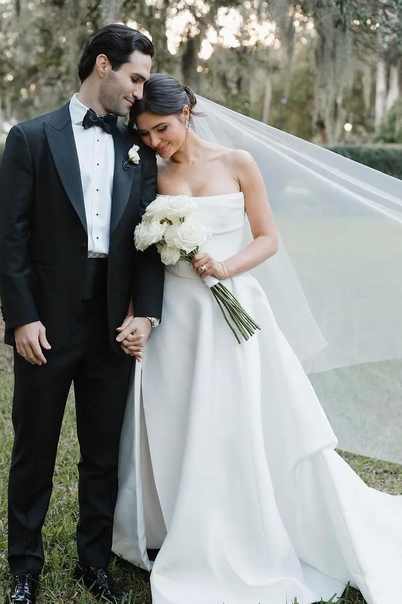 Charming A-Line Strapless White Satin Wedding Dresses with Slit VK24040503